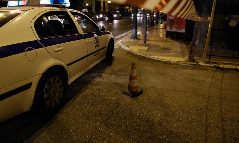 Φθιώτιδα: Σταμάτησε στο σήμα του ωτοστόπ και έπεσε θύμα άγριας ληστείας - Τον χτύπησε με ρόπαλο